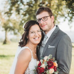 Mehr über den Artikel erfahren Hochzeit von Teresa & Johannes – Ein wunderschönes Fest der Liebe!